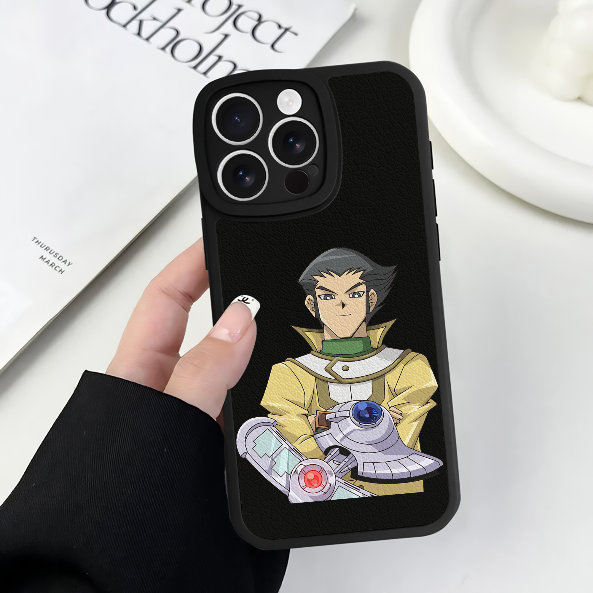 遊☆戯☆王 Yu-Gi-Oh! 【iPhone 16シリーズ対応】シリコンスマホケース（レザー調） 材質：シリコン